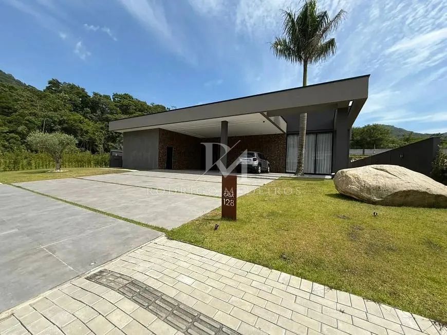 Casa em condomínio com 5 quartos em Itapema - Foto 2