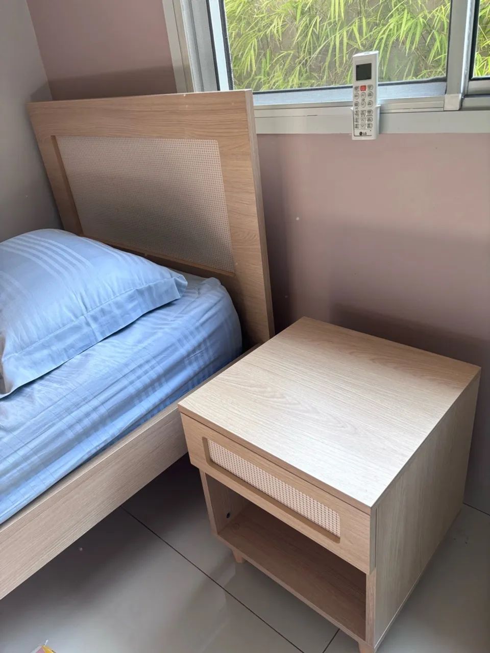 Cama solteiro + cabeceira 
