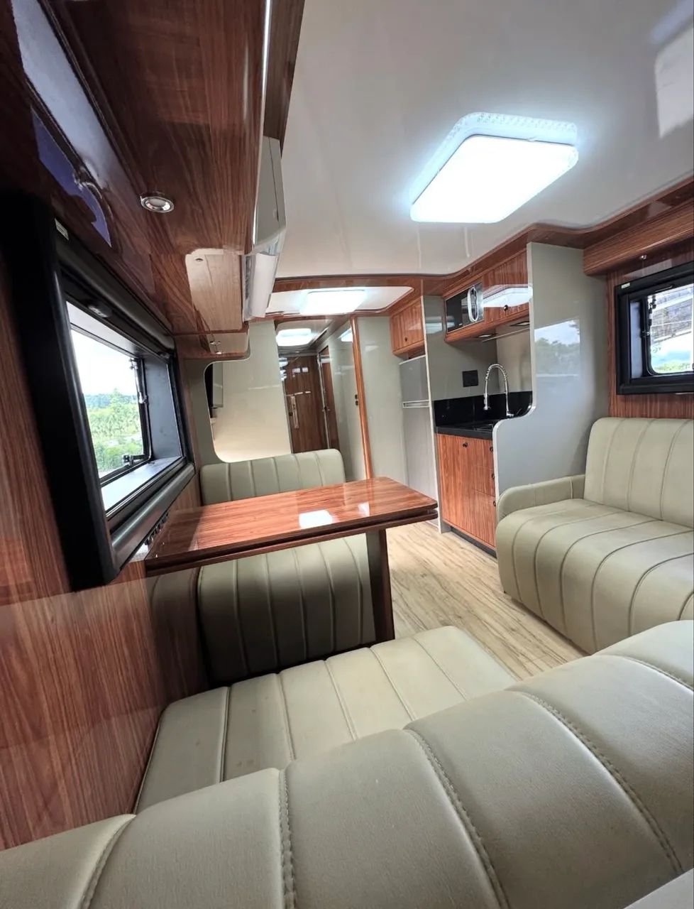 MOTORHOME ANO 2026 SUPER LUXO A VENDA - Foto 10