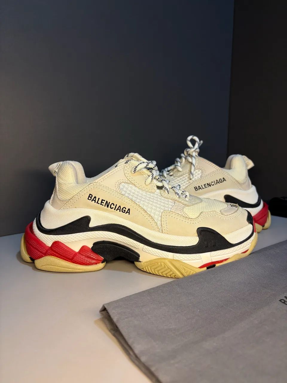 Tênis balenciaga - Triple S - Foto 2