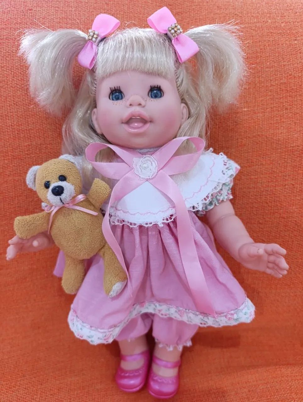 Boneca cadê meu ursinho 