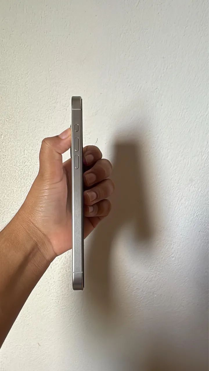 iPhone 15 Pro Max -256gb - 88% - Foto 3