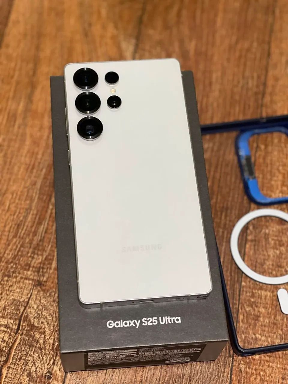 Samsung Galaxy S25 Ultra Branco (Titanium White Silver) 12Gb RAM - Foto 2