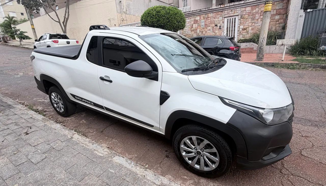 Fiat Strada Endurance 1.4 Flex 8V CS Plus 2022 - Foto 4
