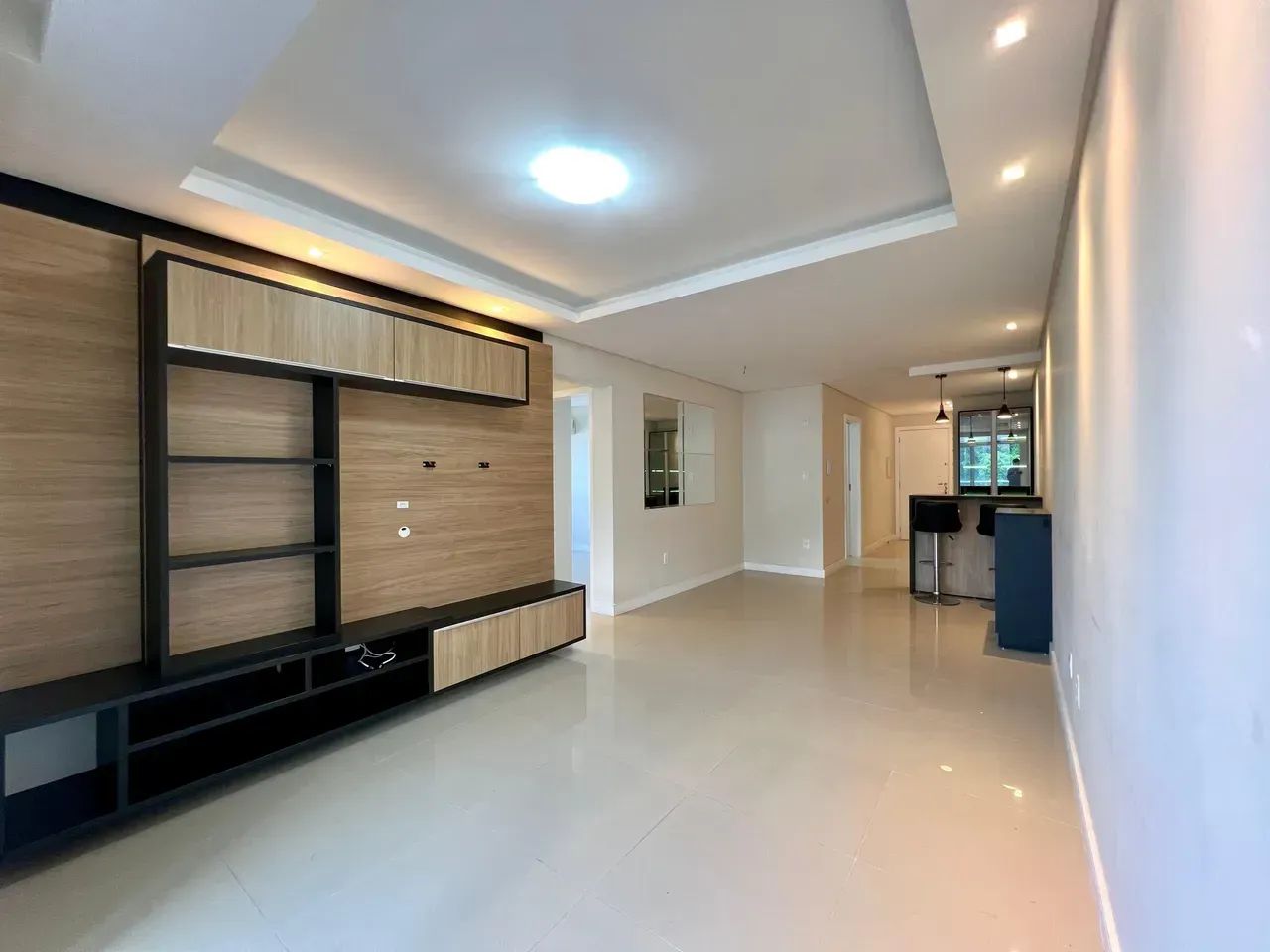 Apartamento 2 dormitórios (1 suíte) todo planejado - Saco Grande - Foto 2