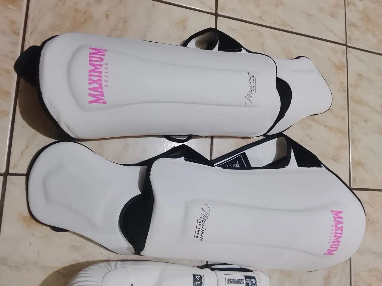 Kit box/ muay thai semi novo - Foto 3