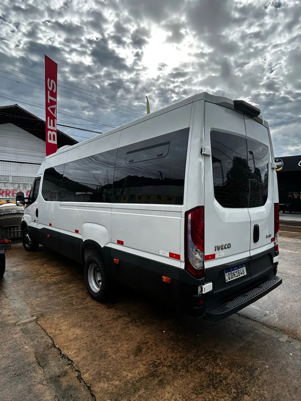Iveco Daily DAILY Minibus 50-180 Fretam.(Diesel)(E6) 2024