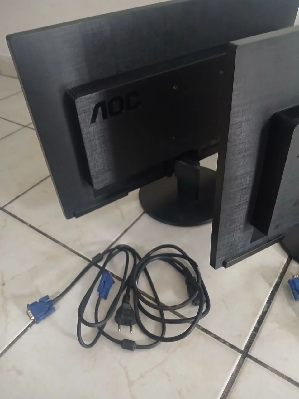 Monitor Led 23.6 Aoc semi-novo - Foto 5
