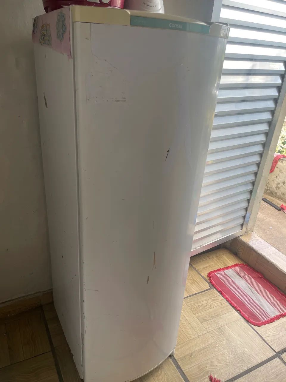 Vende-se Geladeira