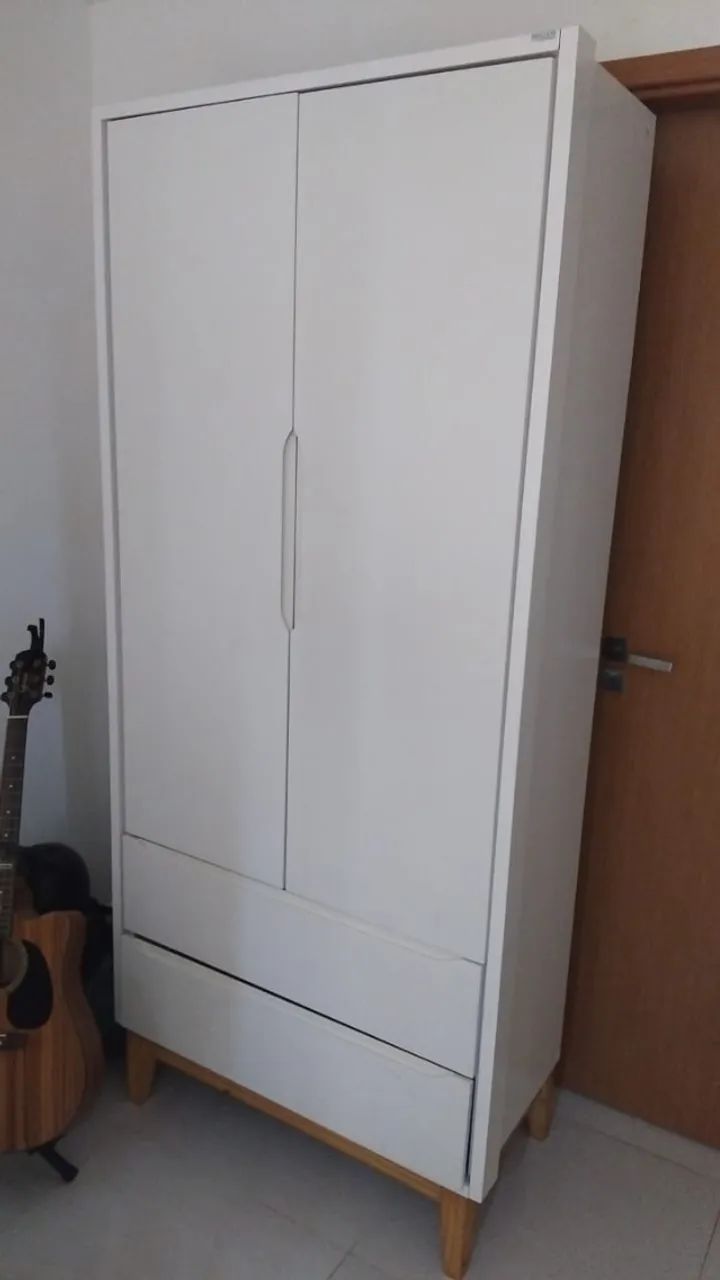 Roupeiro duas porta 