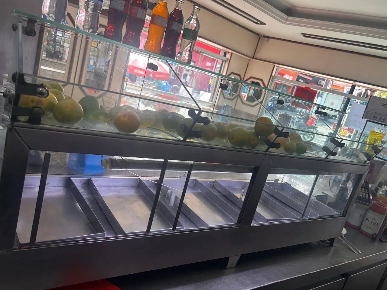 Fruteira e vitrine gelada  - Foto 2