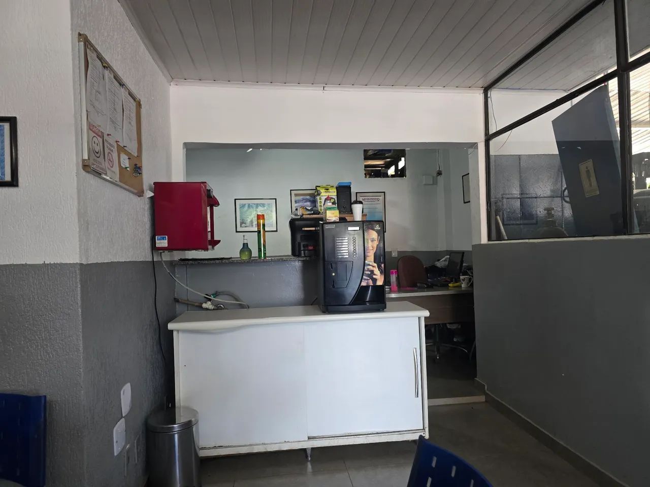 Secretaria em auto centro