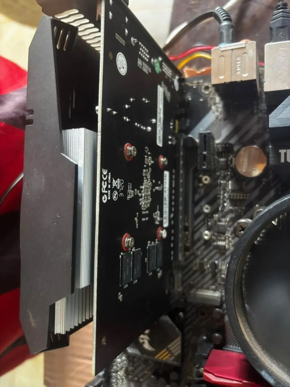 GT 730 4GB - Foto 4