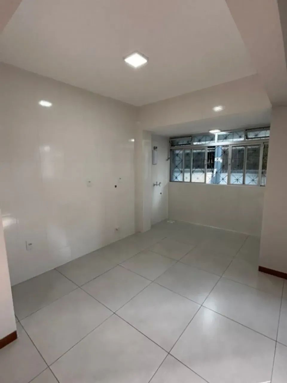 Imóvel para venda com 44 metros quadrados com 2 quartos em Estreito - Florianópolis - SC - Foto 2