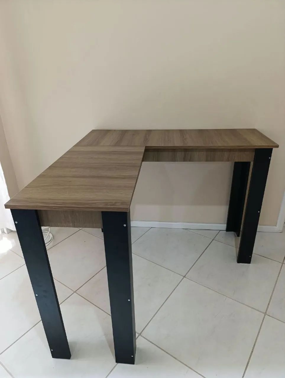 Venda de mesas em L - Foto 2