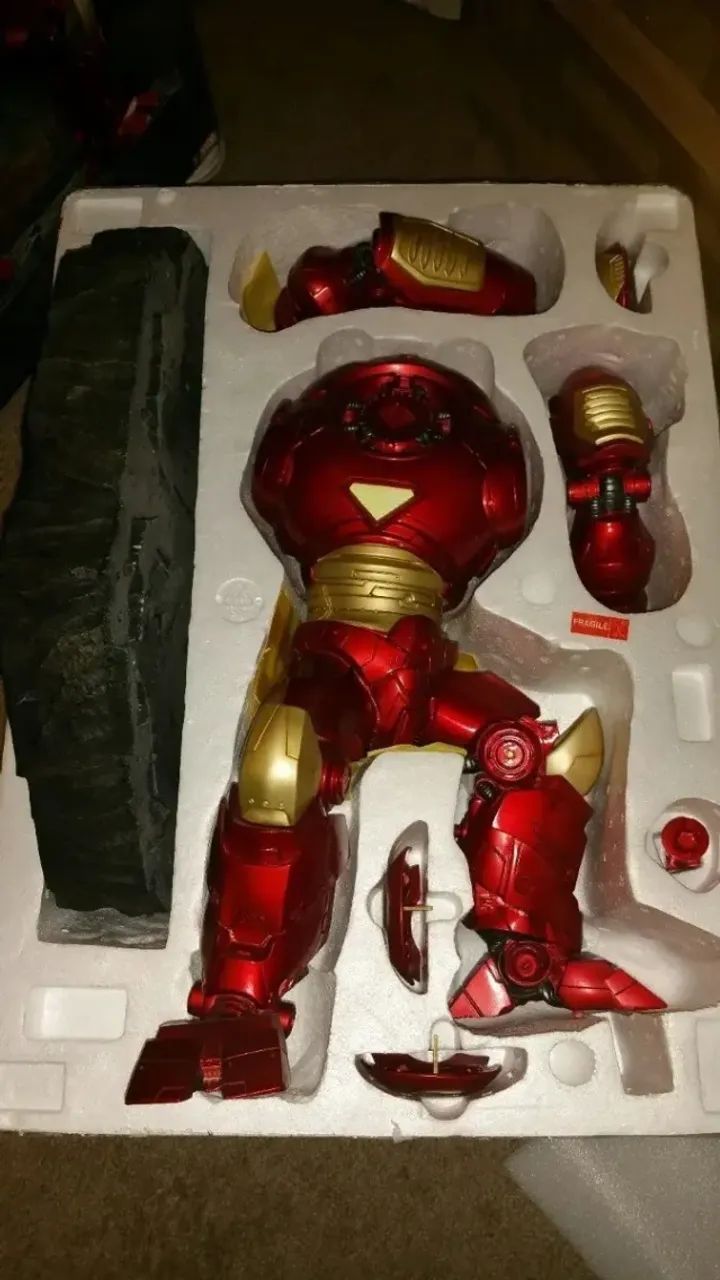 Hulkbuster Comiquette Exclusive - Marvel Sideshow - 70cm 1/4  - Foto 3