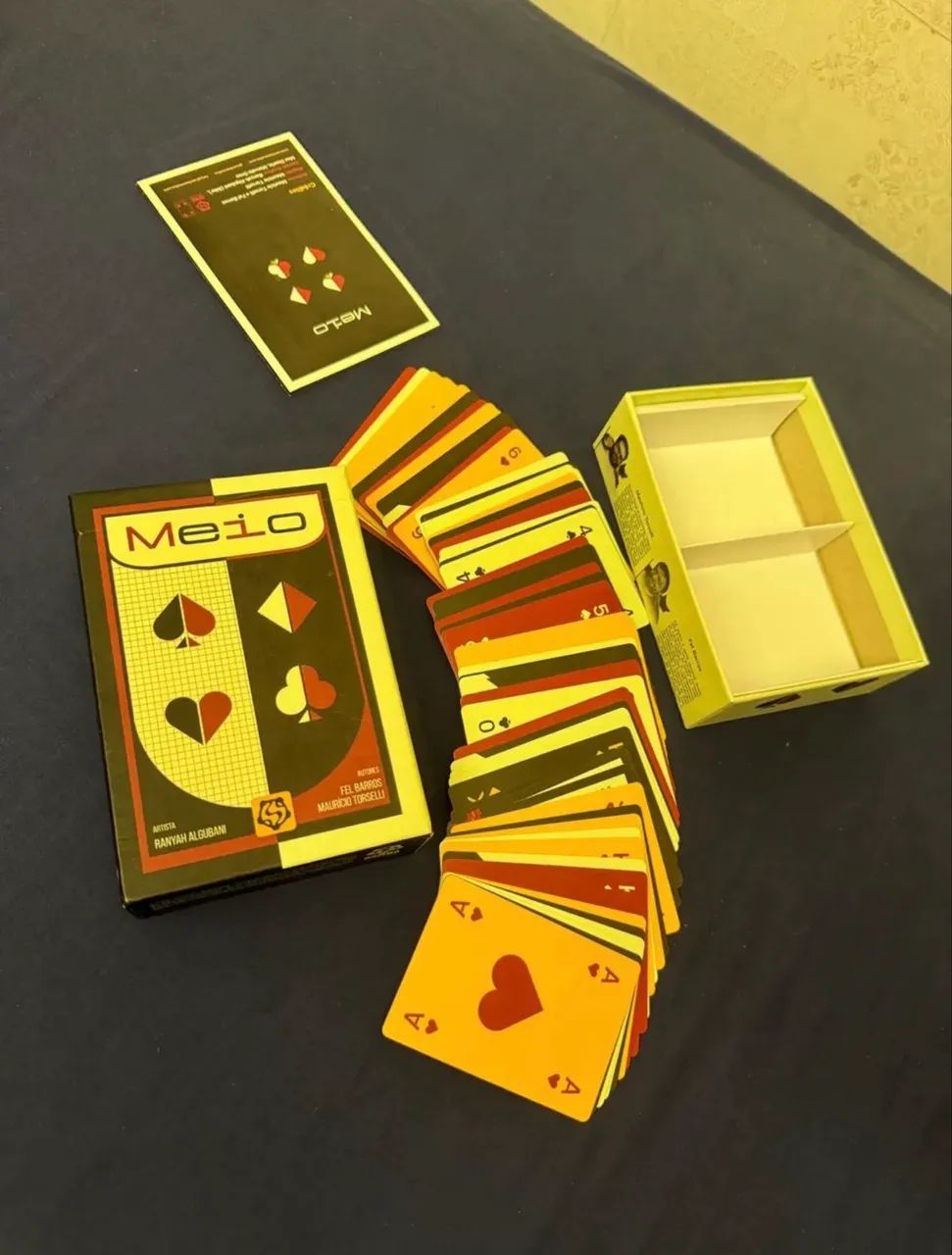 MEIO Jogo de Cartas Completo