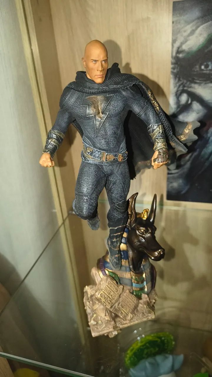 Black Adam Statue Iron Studios