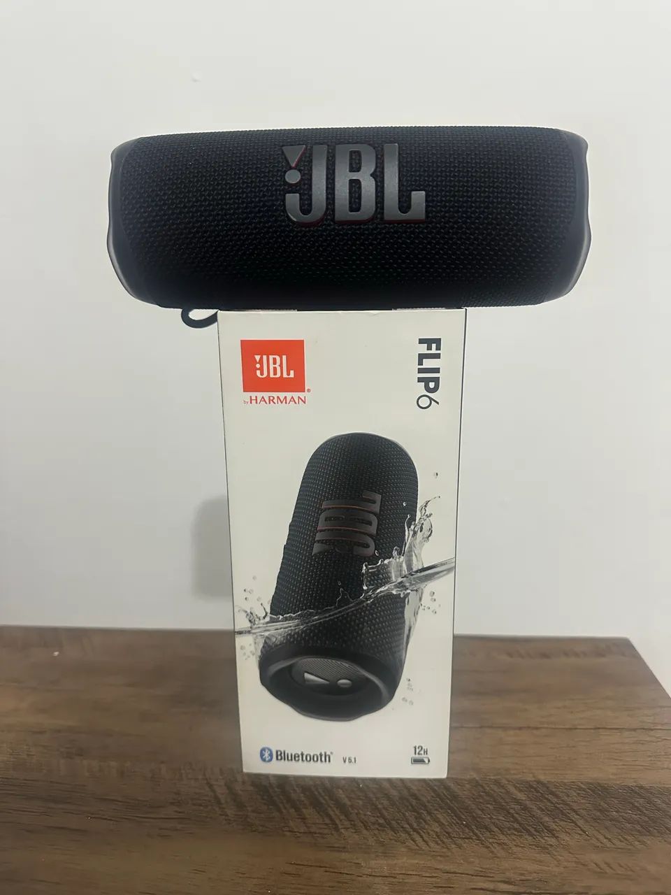 JBL FLIP6 スクワッド　箱付き　美品 Caixa de som JBL Flip 6 Bluetooth praticamente nova na caixa ac