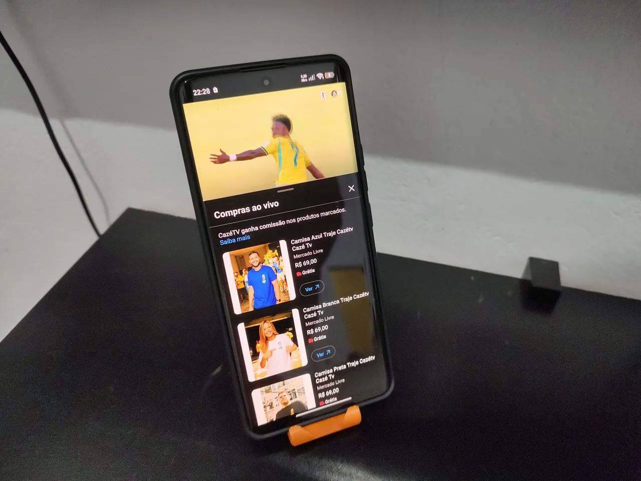 Chaveiro suporte dobrável para celular - Foto 2