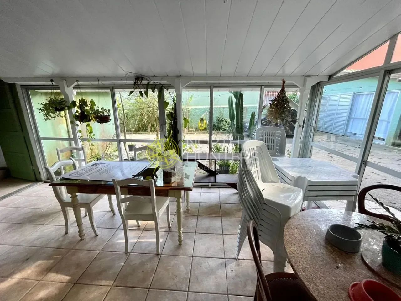 Casa para restaurantes, frente mar, em Sambaqui, Florianópolis - Foto 2