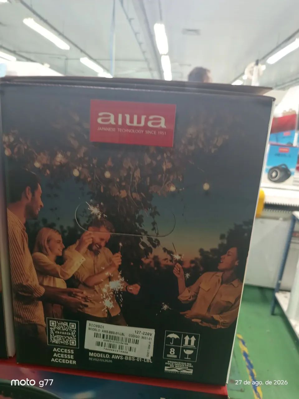 Vendo essa caixa de som AIWA  BOOMBOX LBL, POTENCIA:200W - Foto 2