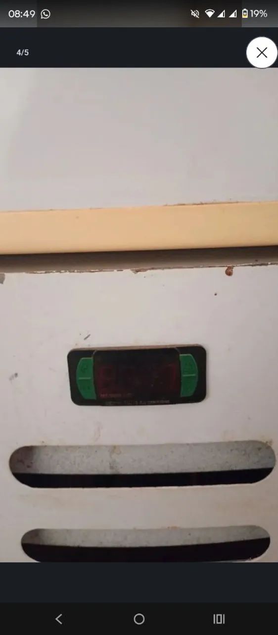 Freezer de gelo vertical impecável  - Foto 5