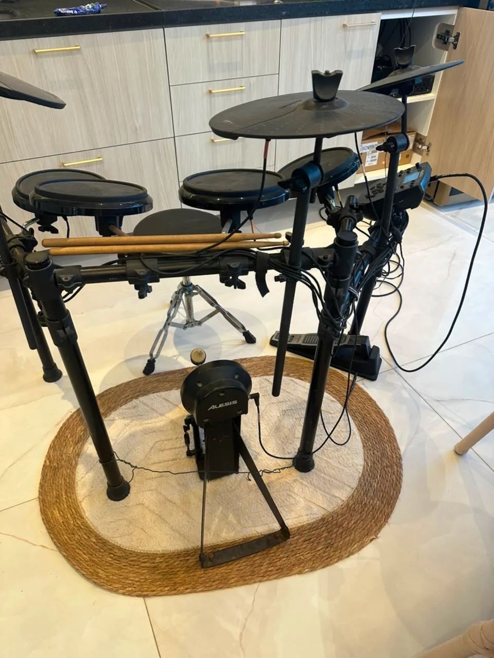 Bateria eletrônica Alesis  - Foto 3