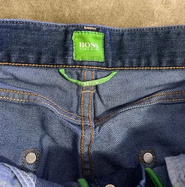 Calça jeans Hugo Boss 42  - Foto 5