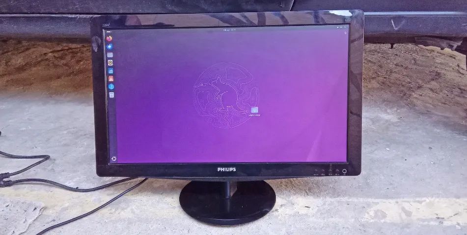 Monitor Philips 22 polegadas. Perfeito para trabalho e lazer  - Foto 3