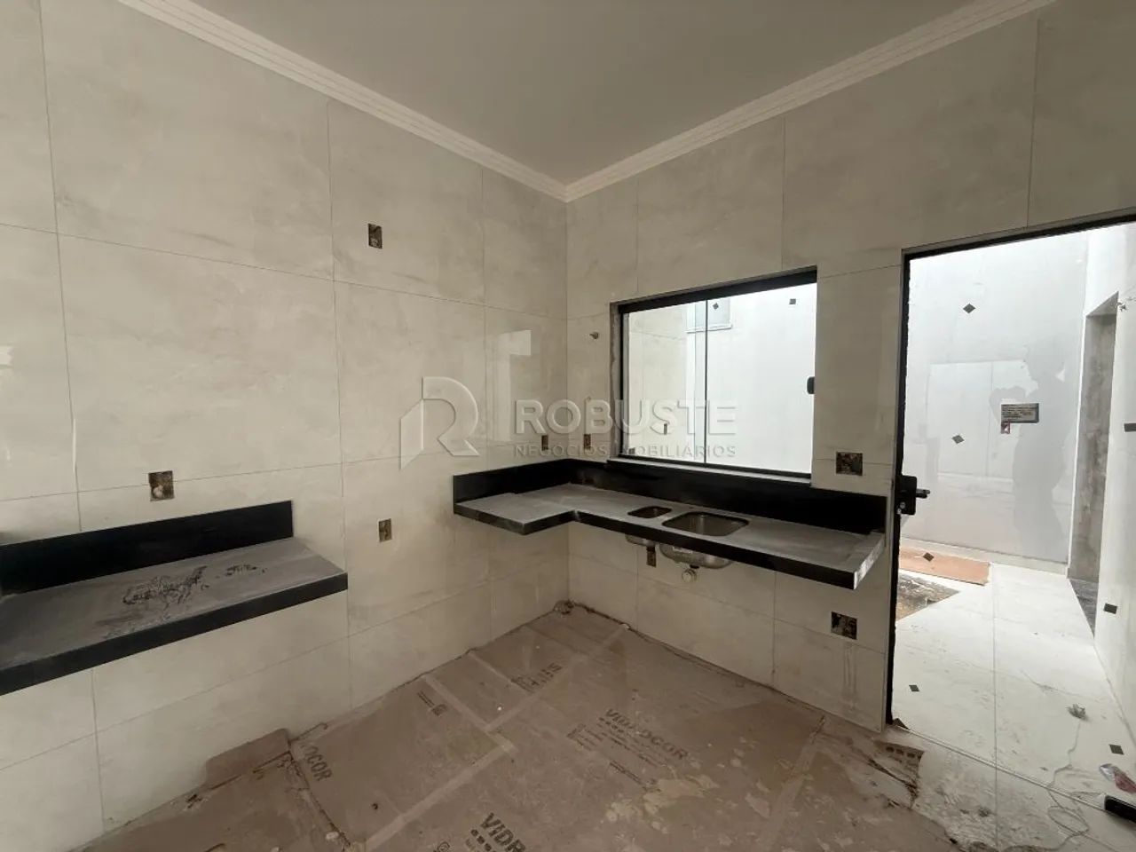 Casa NOVA de Alto Padrão para Alugar no Residencial Ouro Verde / Prazo aprox. setembro/26  - Foto 4