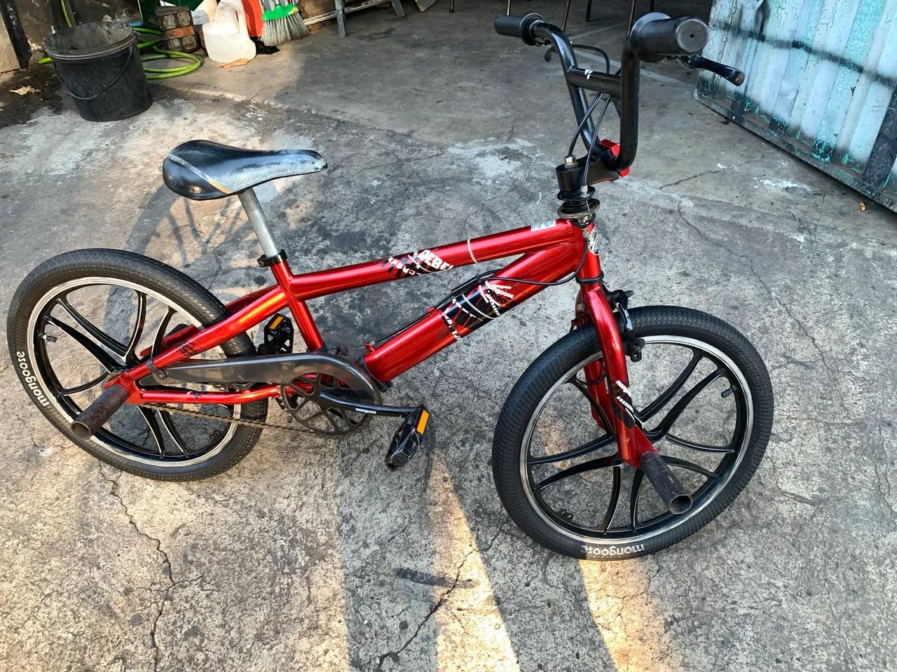 Bicicleta Mongoose Rodas de Alumínio Aro 20
