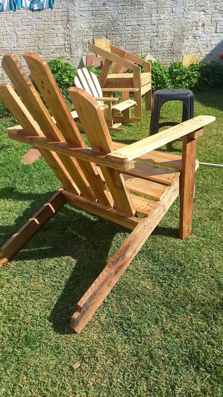 Cadeira andirodack de pallet - Foto 3