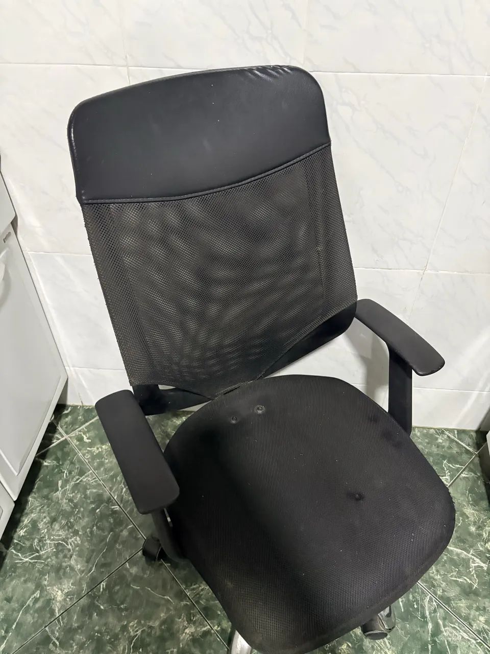 CADEIRA DE ESCRITÓRIO 