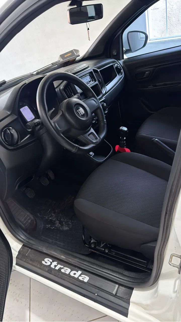 Fiat Strada Endurance 1.4 Flex 8V CS Plus 2022 - Foto 5