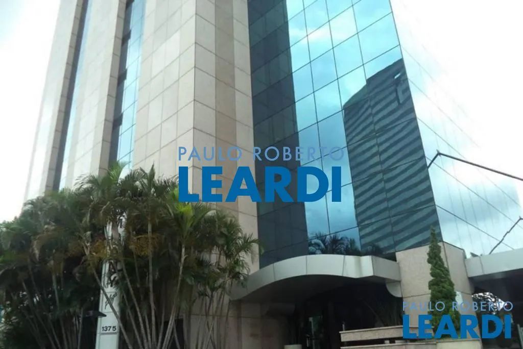 CONJ. COMERCIAL - PINHEIROS - SP