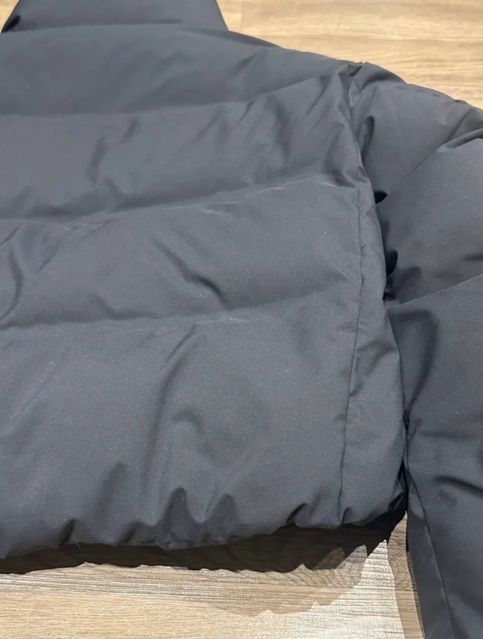 Jaqueta puffer Uniqlo - Foto 4