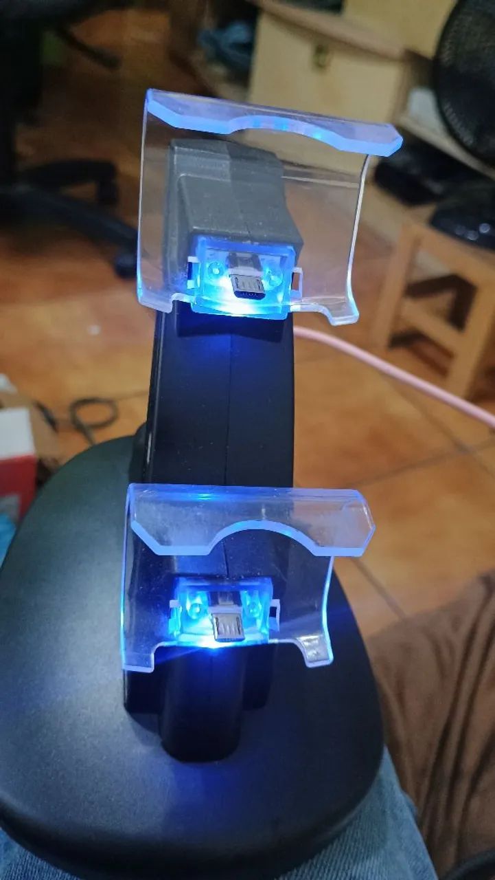 BASE CARREGADORA CONTROLE PS4 FUNCIONANDO PERFEITAMENTE 