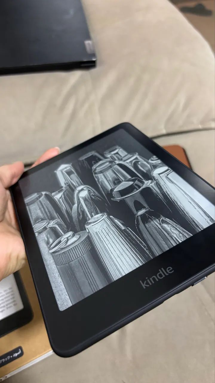 Kindle Paperwhite 16GB (12ª Geração) - Sem marcas de uso + Capa