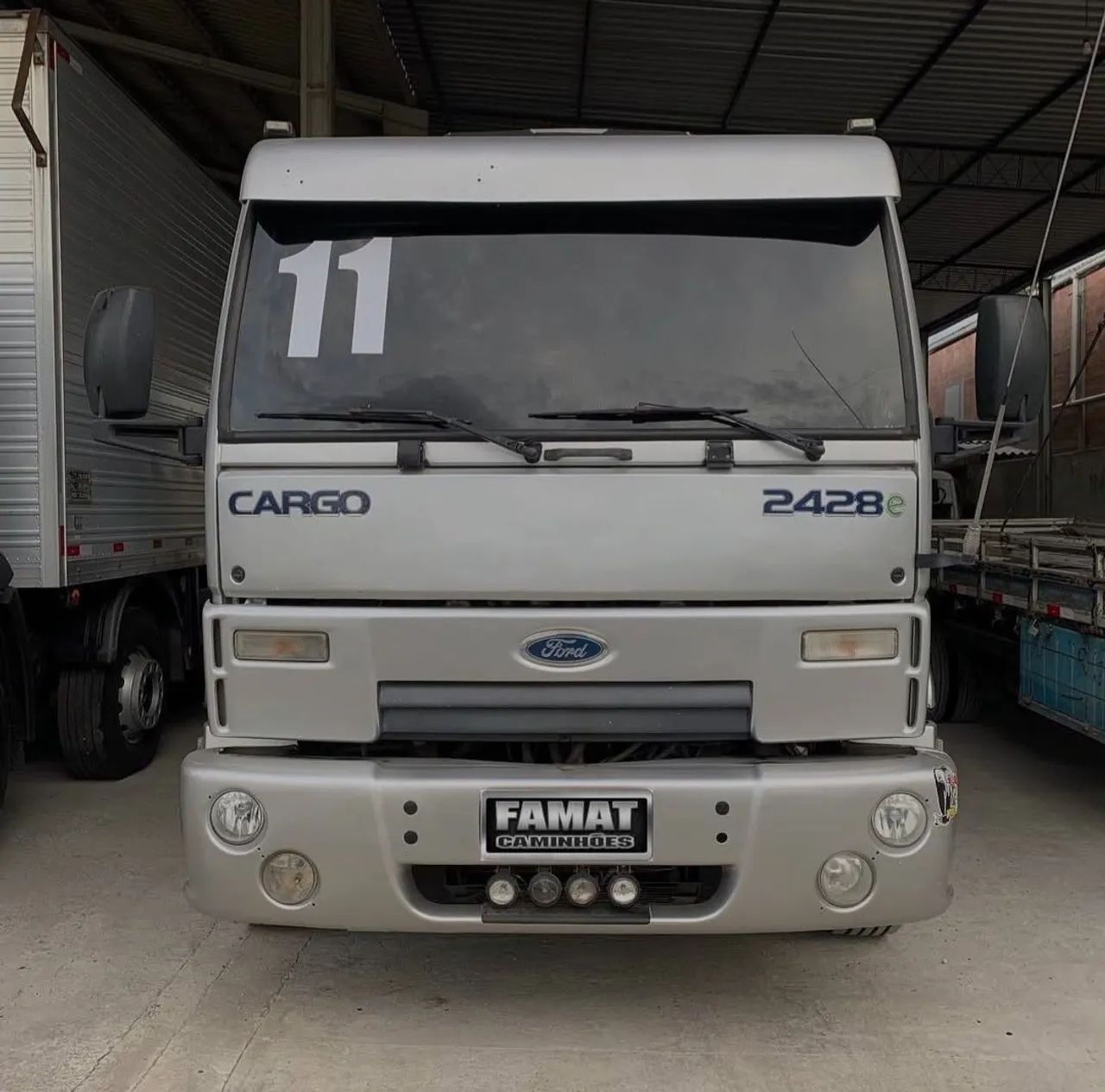 Ford Cargo 2428 2011  - Foto 3