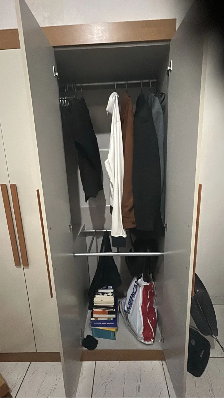 Guarda roupa 6 portas  - Foto 2