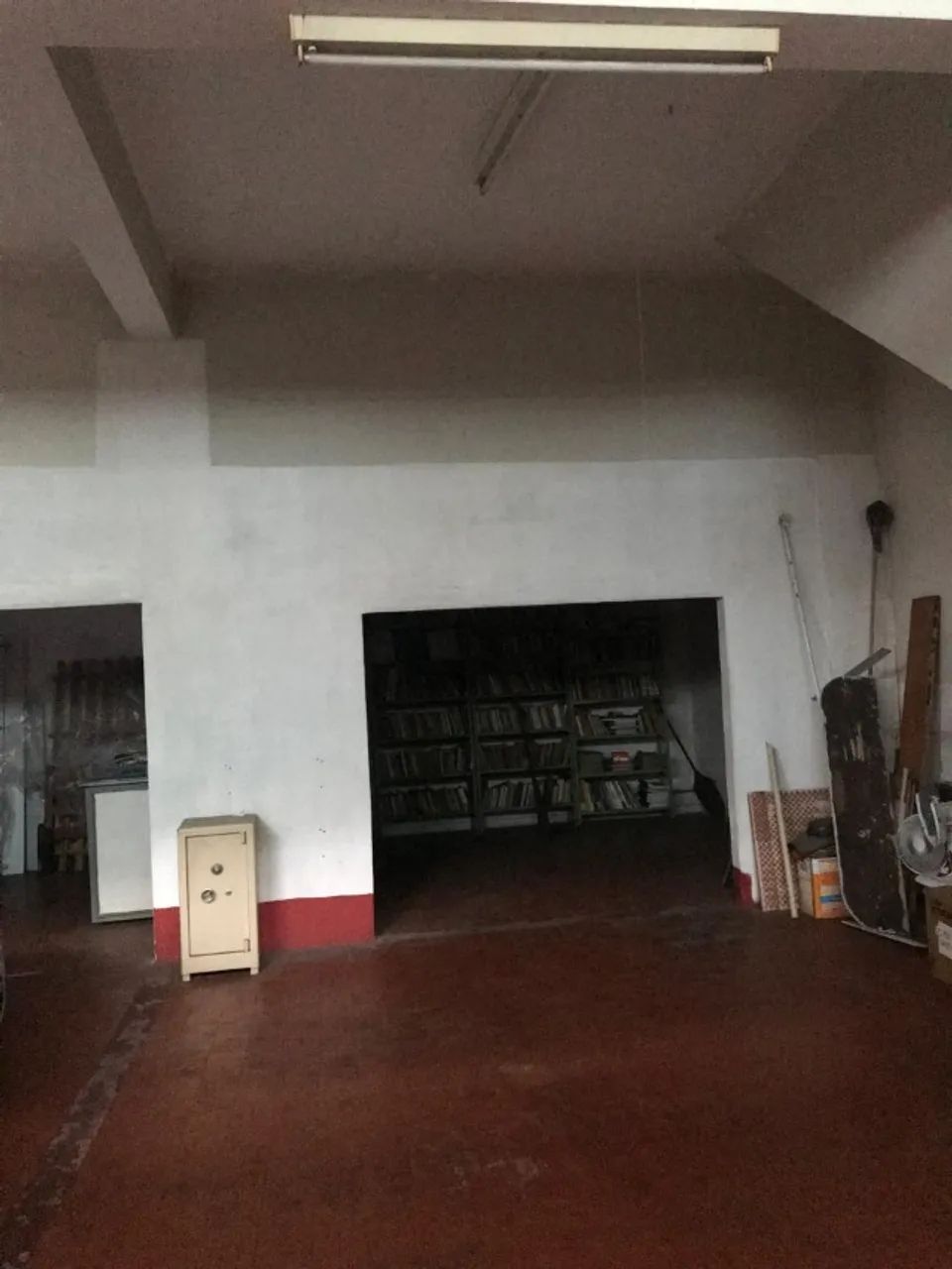 ALUGUEL DE GALPÃO com 100 m2  e 4m de altura, no Centro de Manaus. - Foto 2