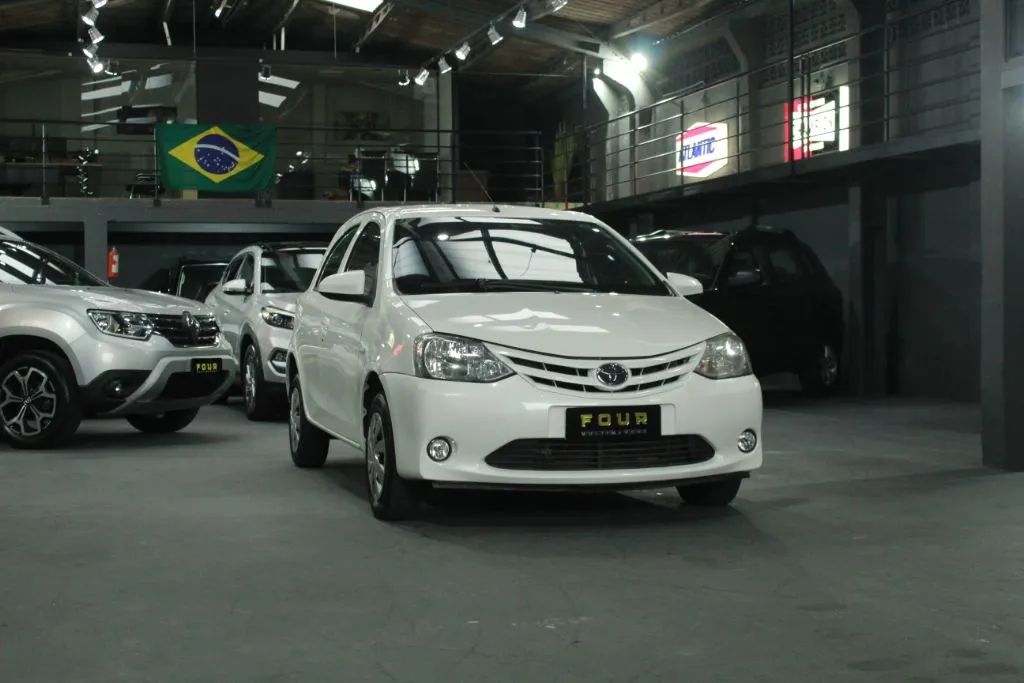 Toyota Etios 2015