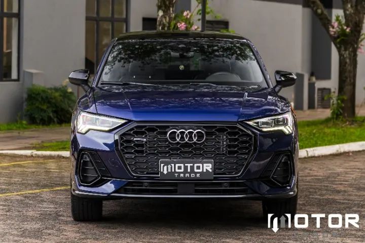 Audi Q3 SPB Perf. Black 2.0 TFSI Tipt. Quat. 2023