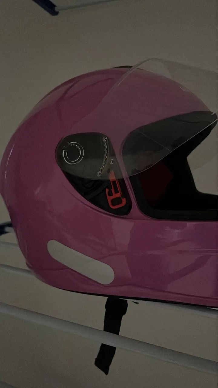 Capacete rosa da Honda  - Foto 3