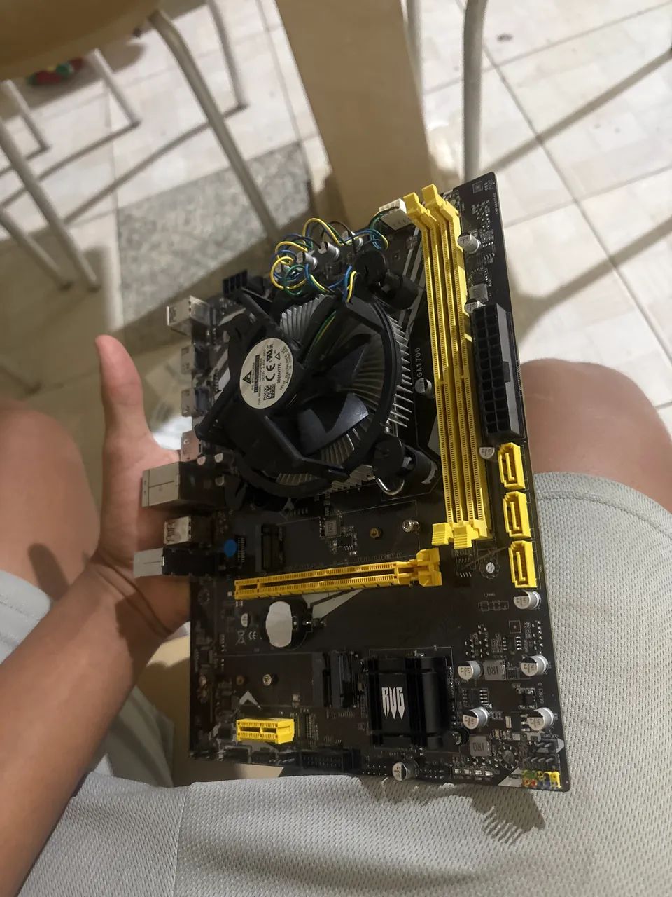 Kit processador e placa mãe i3 12 Th  - Foto 3