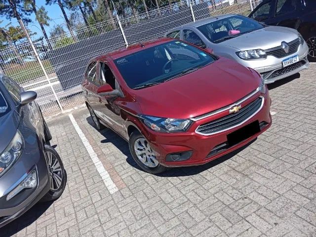 Chevrolet Onix Hatch LT 1.0 8V Flex Mec. 4P 2018 - Foto 2