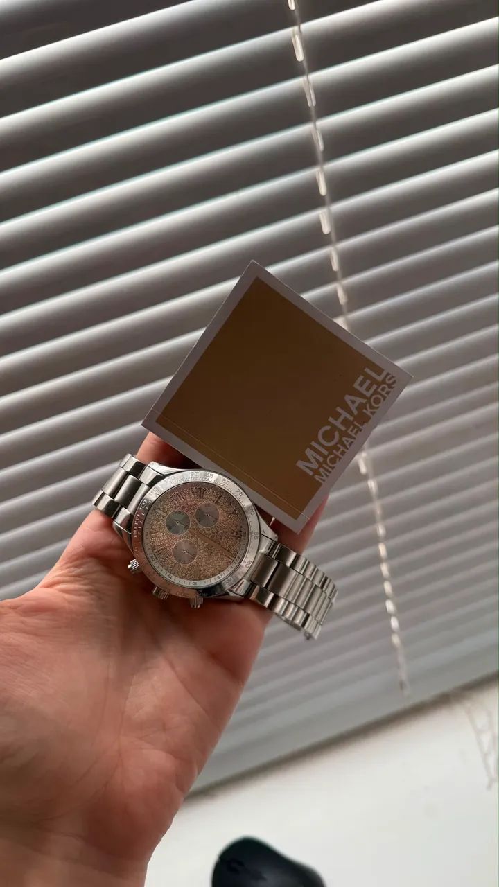 Relógio Michael Kors Layton MK6076 Prata - Foto 3