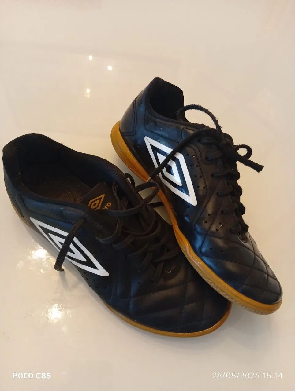 Chuteira futsal umbro 