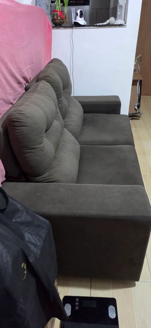 Sofá retrátil dois lugares 